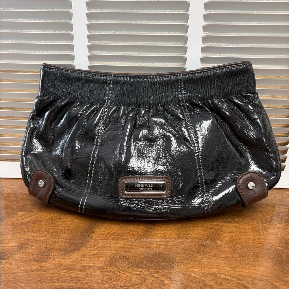 NWT Nine West Clutch Black Faux Patent Leather Brown Faux Leather Trim